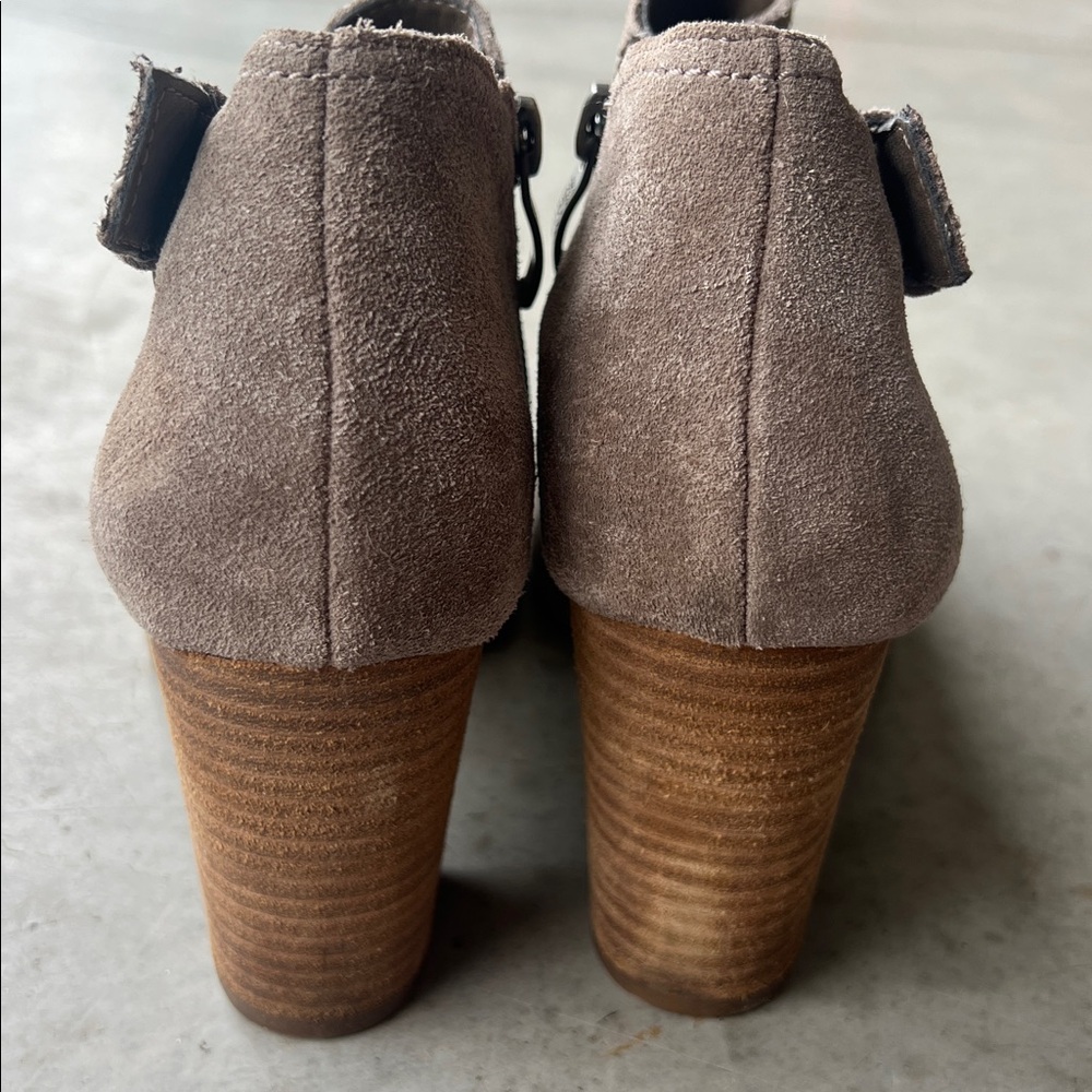 Franco Sarto Women's Ellia Shoes Taupe Side Zipper Booties With Heel, sz 8 🍒 - Picture 5 of 8